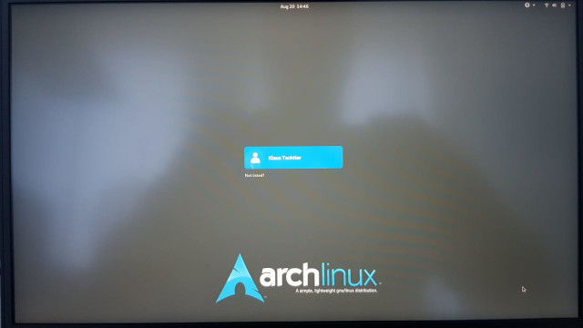 ArchLinux - Laptop - Anmeldebildschirm - Foto